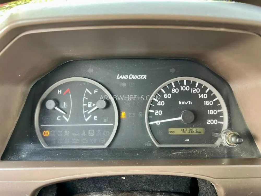 Toyota Land Cruiser 70 Series 2020 for Sale in Dubai Image-22