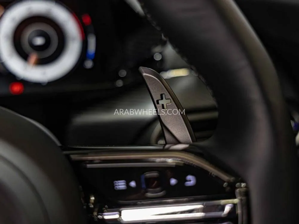 Aston Martin Vantage 2025 for Sale in Dubai Image-6