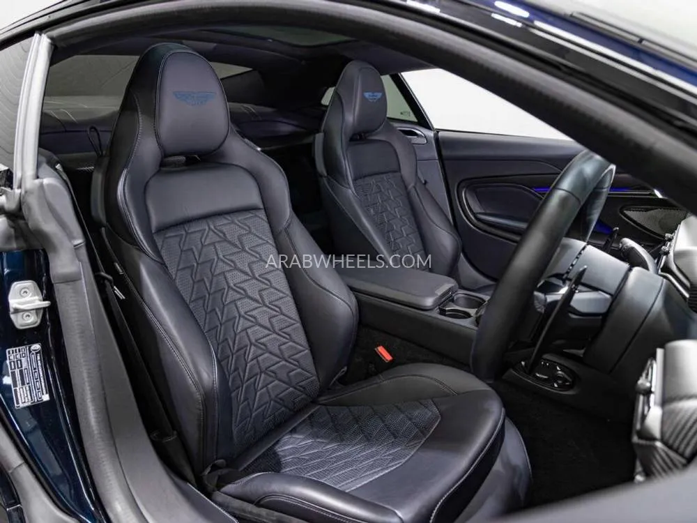 Aston Martin Vantage 2025 for Sale in Dubai Image-10