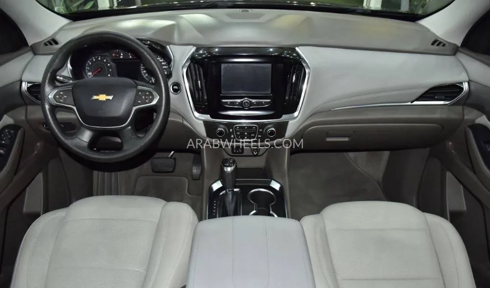 Chevrolet Traverse 2018 for Sale in Dubai Image-11