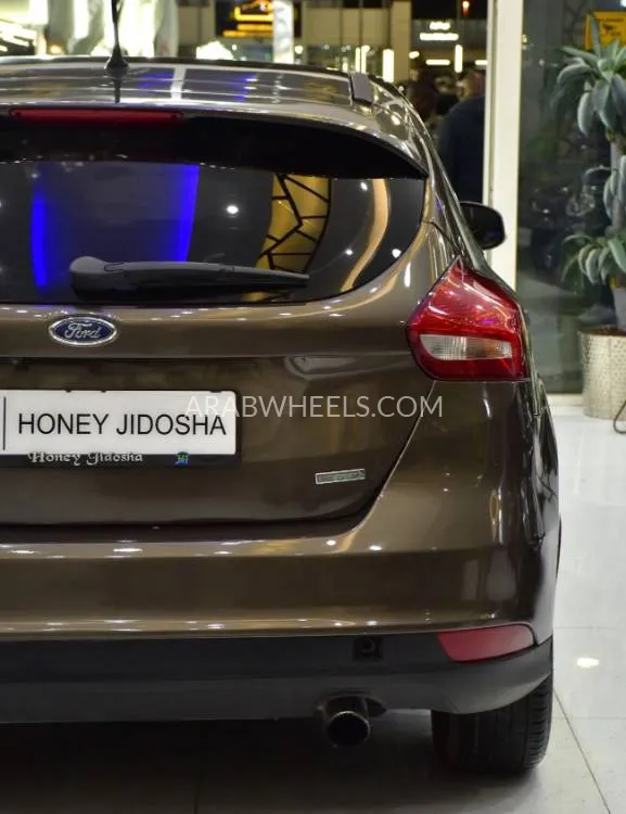 Ford Focus 2017 for Sale in Dubai Image-8