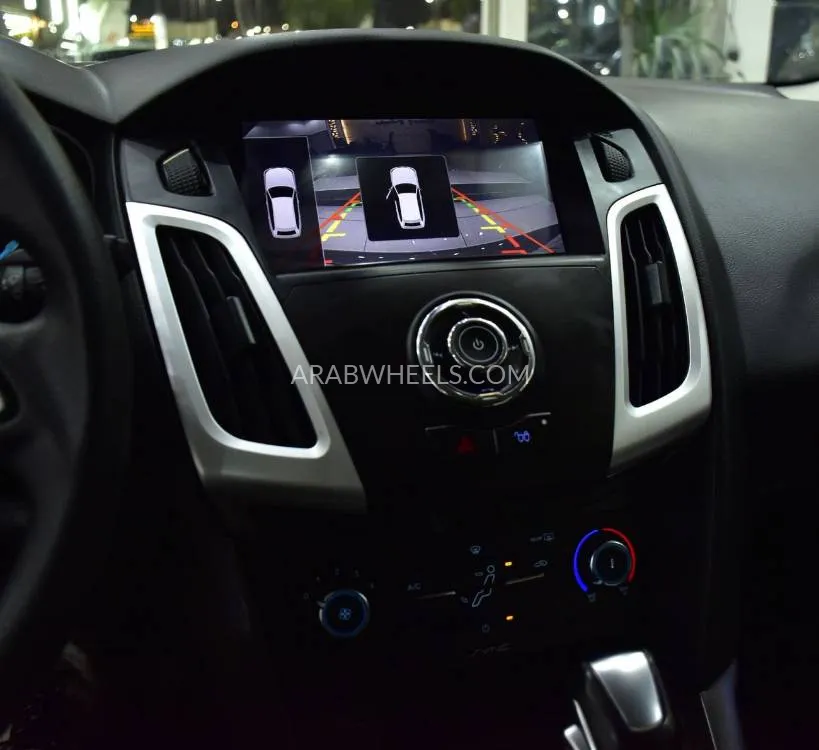 Ford Focus 2017 for Sale in Dubai Image-13