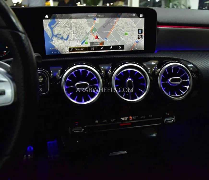 مرسيدس بنز كلاس A 2019 for Sale in دبي Image-14
