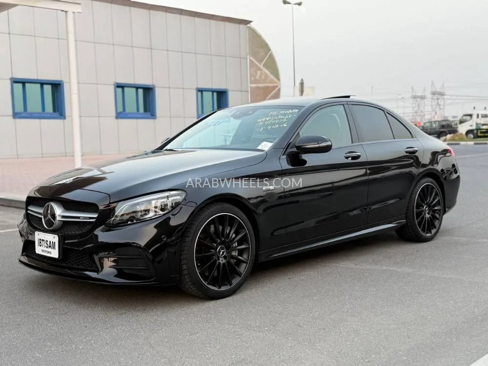 مرسيدس بنز كلاس C 2019 for Sale in دبي Image-3