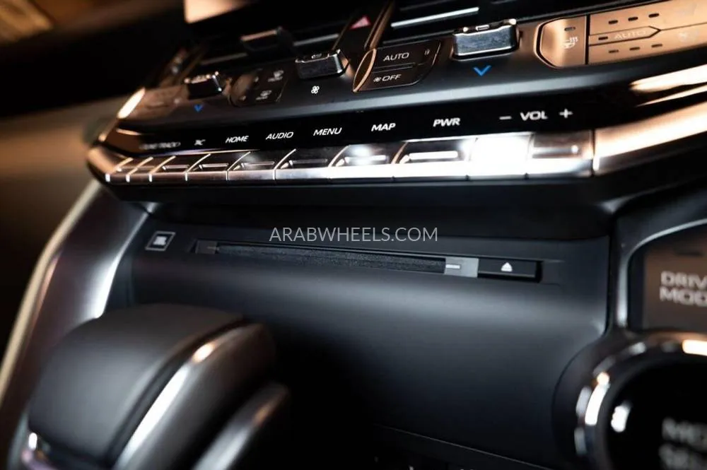 Toyota Land Cruiser 2024 for Sale in Dubai Image-12