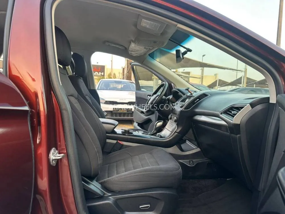 Ford Edge 2016 for Sale in Sharjah Image-9