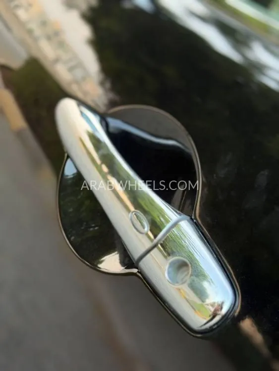 Infiniti QX56 2011 for Sale in Sharjah Image-9