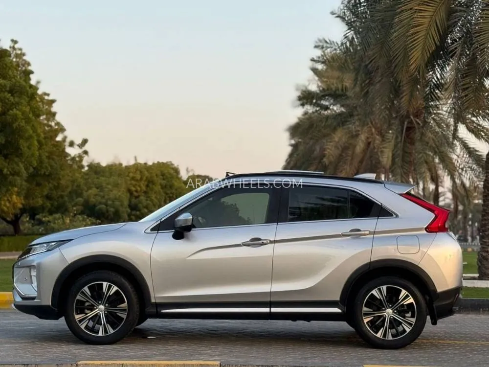 ميتسوبيشي إكليبس كروس 2019 for Sale in الشارقة Image-7