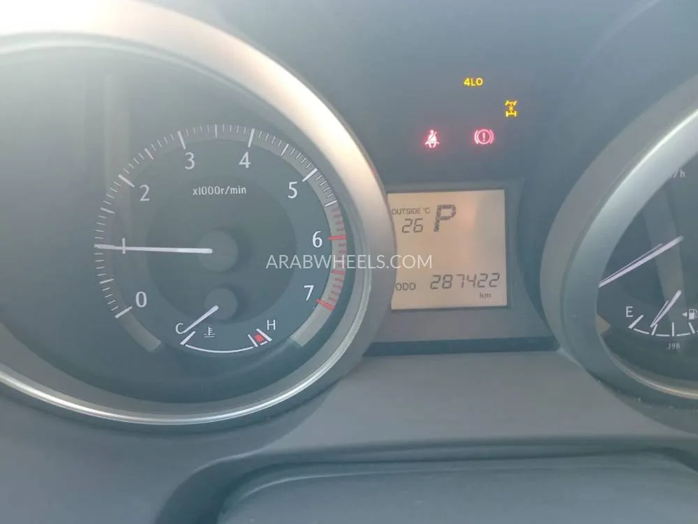 Toyota Land Cruiser Prado 2015 for Sale in Ajman Image-7