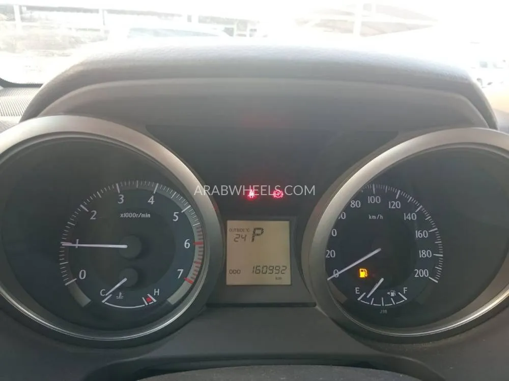 Toyota Land Cruiser Prado 2016 for Sale in Ajman Image-5