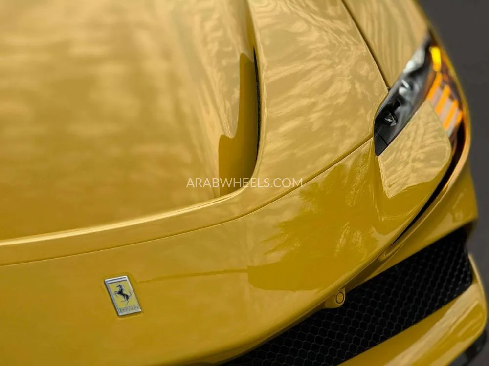 Ferrari SF90 Spider 2023 for Sale in Dubai Image-5