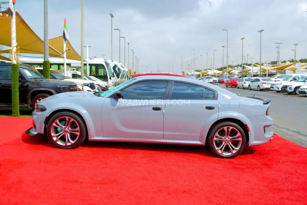 Dodge Charger 2022 for Sale in Sharjah Image-7