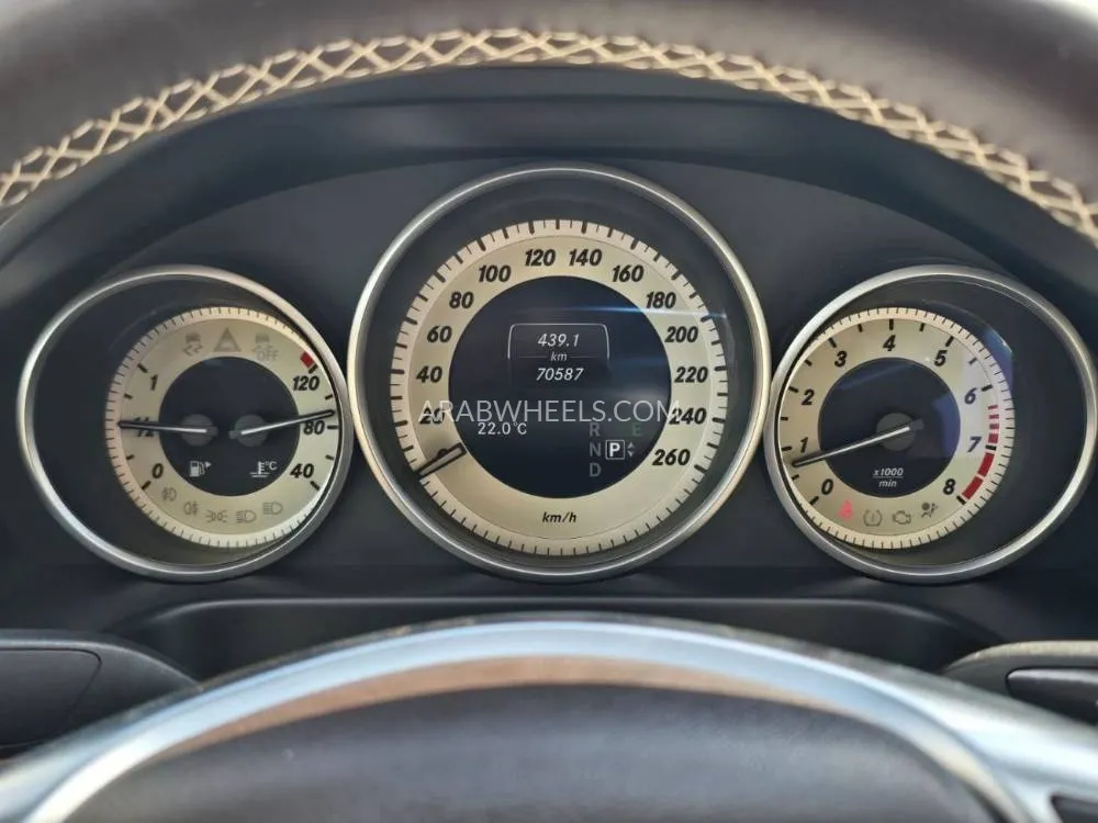 Mercedes Benz E Class 2016 for Sale in Dubai Image-8