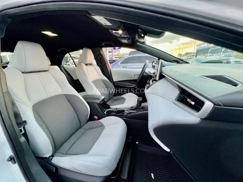 Toyota Corolla 2025 for Sale in Ajman Image-9