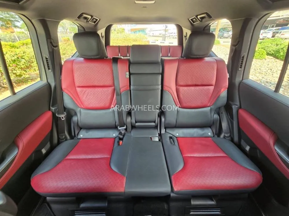 Toyota Land Cruiser 2025 for Sale in Dubai Image-18