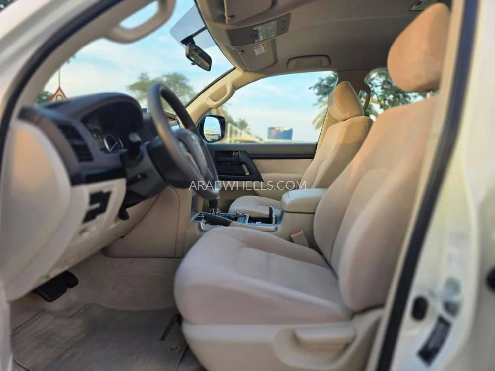 Toyota Land Cruiser 2021 for Sale in Dubai Image-4