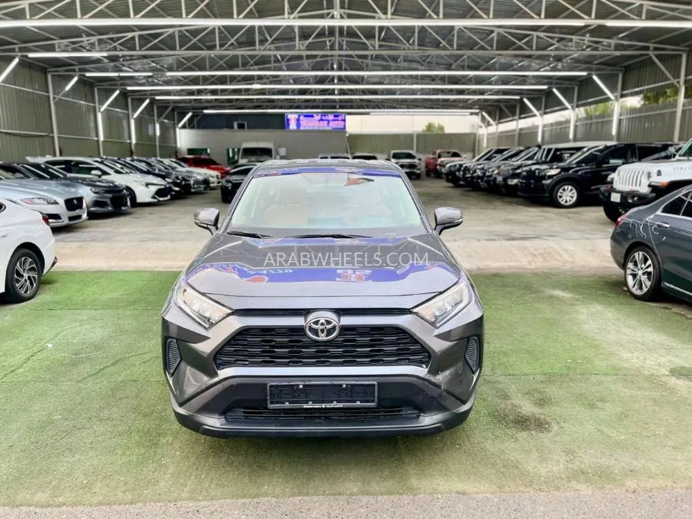 تويوتا راف 4 2024 for Sale in عجمان Image-6