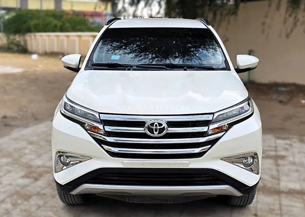 Toyota Rush 2023 for Sale in Dubai Image-2