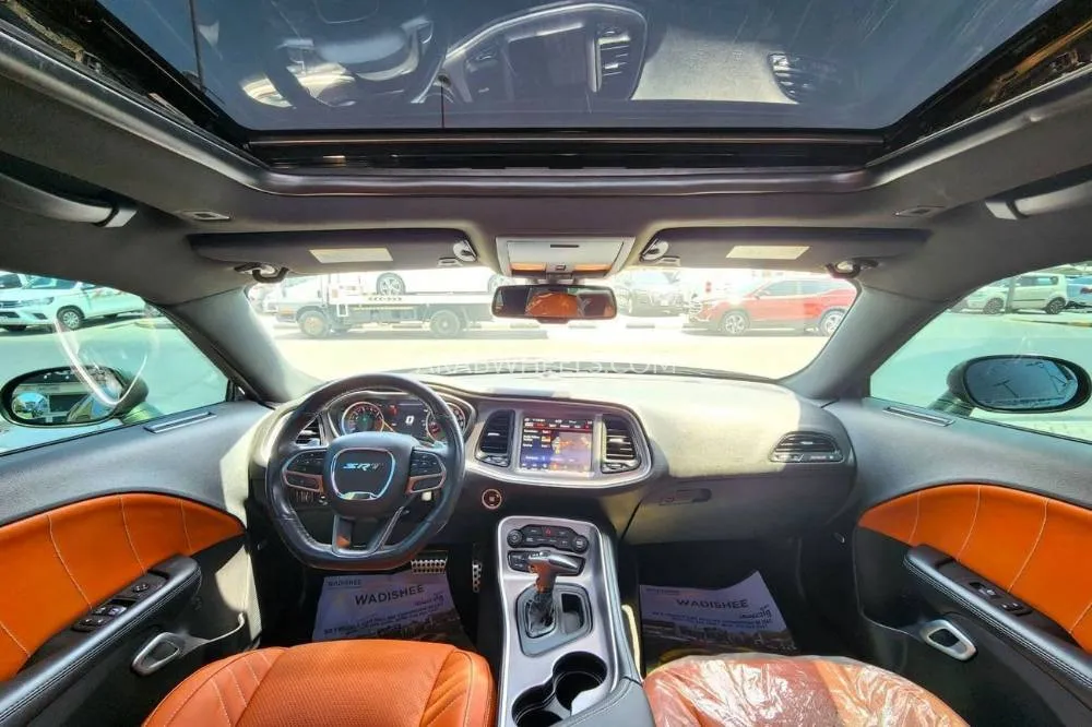 Dodge Challenger 2022 for Sale in Sharjah Image-9