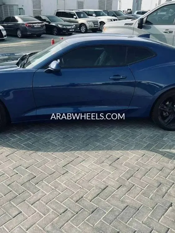Chevrolet Camaro 2019 for Sale in Ajman Image-2