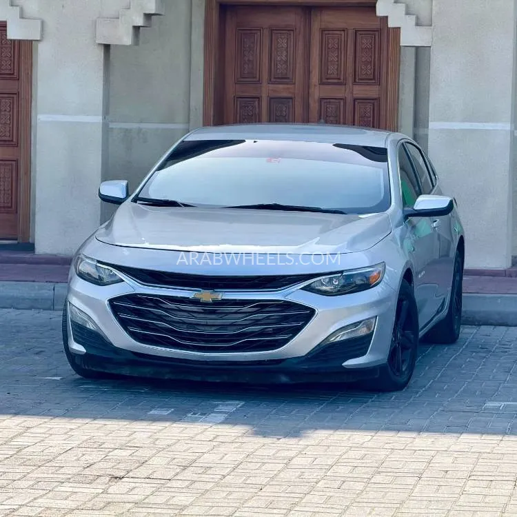 Chevrolet Malibu 2019 for Sale in Ajman Image-2