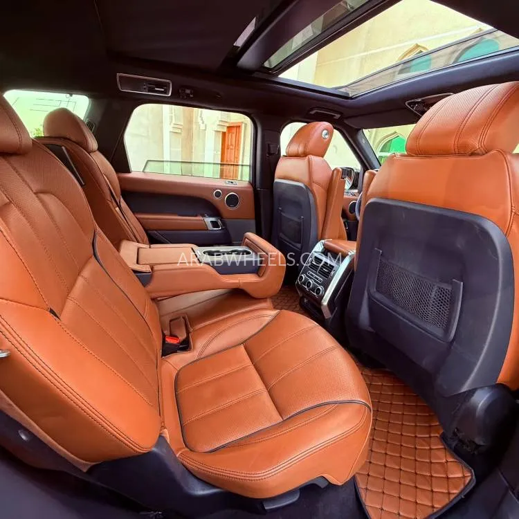 Land Rover Range Rover Sport 2014 for Sale in Ajman Image-5