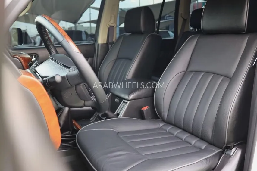 نيسان باترول 2024 for Sale in الشارقة Image-9