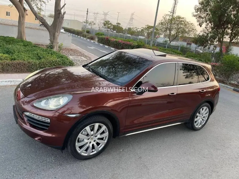 Porsche Cayenne 2011 for Sale in Ajman Image-5