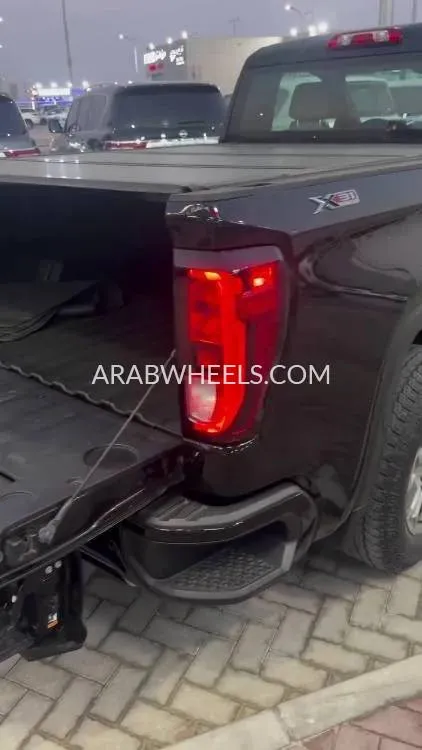 GMC Sierra 2023 for Sale in Abu Dhabi Image-22