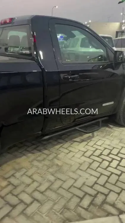GMC Sierra 2023 for Sale in Abu Dhabi Image-26