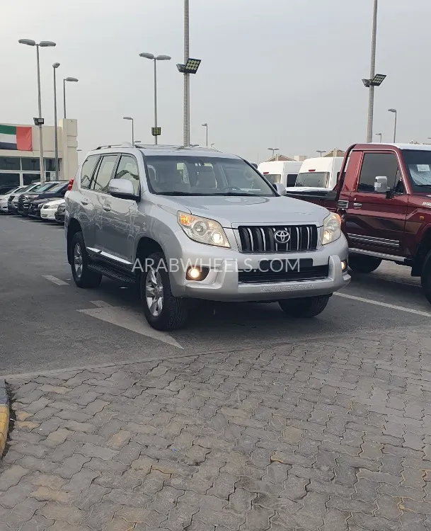 Toyota Land Cruiser Prado 2012 for Sale in Sharjah Image-9