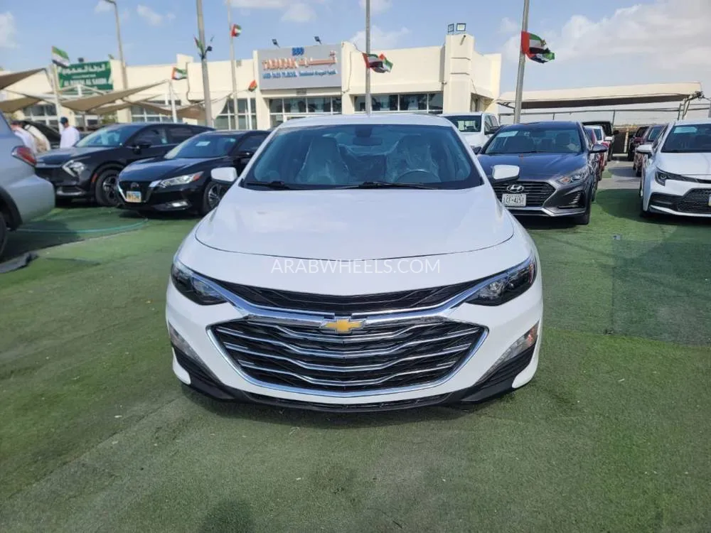 Chevrolet Malibu 2022 for Sale in Sharjah Image-3