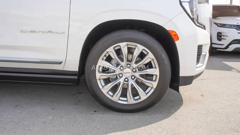 جي إم سي يوكون 2024 for Sale in الشارقة Image-2