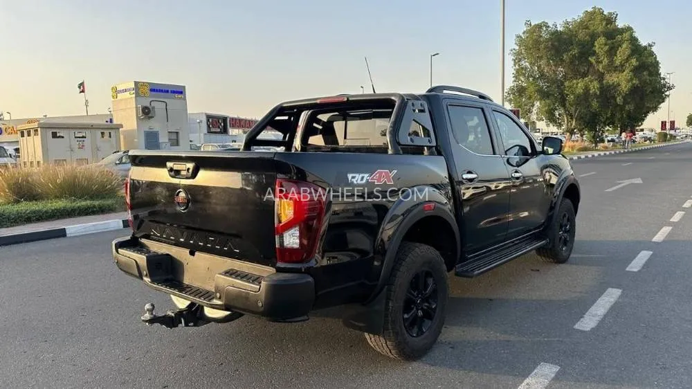 نيسان  نافارا 2023 for Sale in دبي Image-6