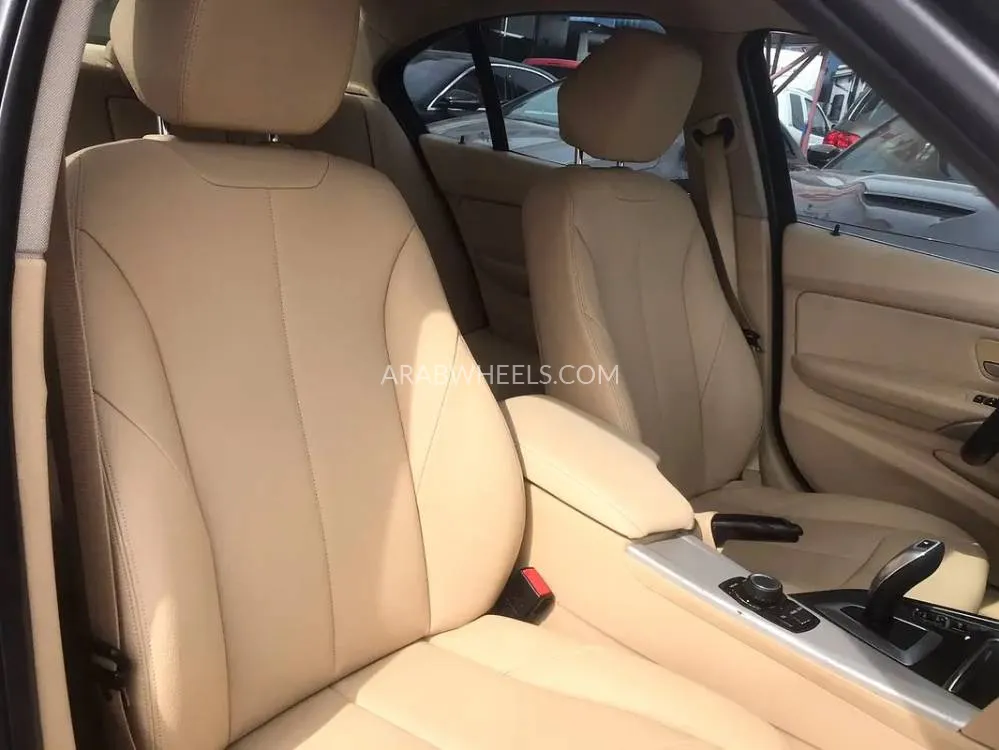 BMW 3 series 2017 for Sale in Dubai Image-6
