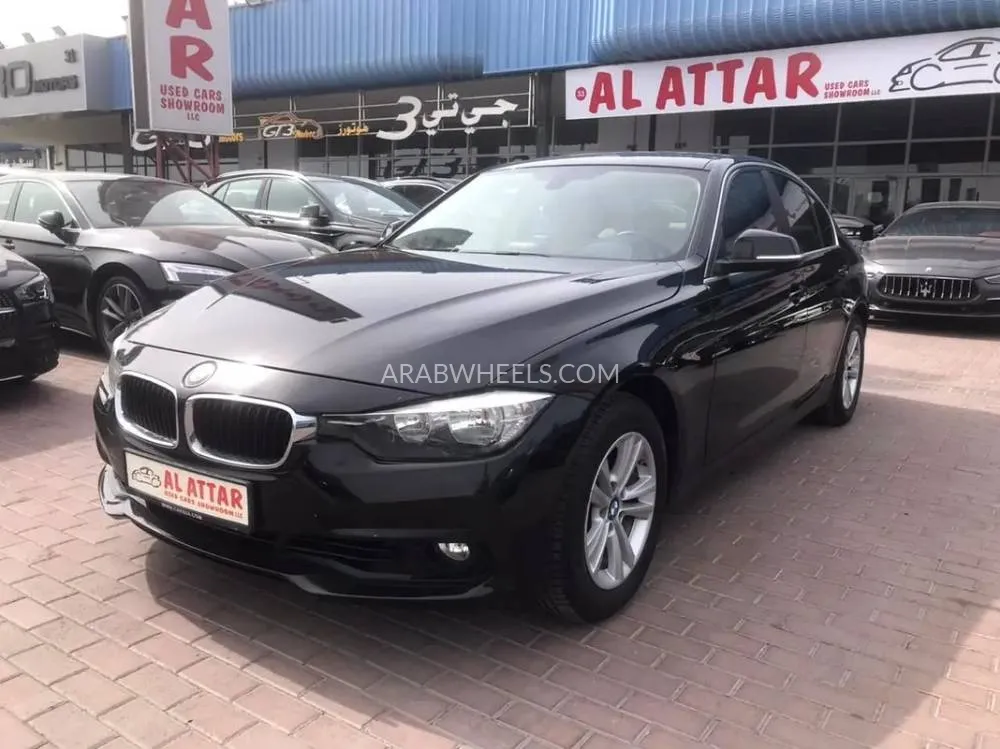 BMW 3 series 2017 for Sale in Dubai Image-10