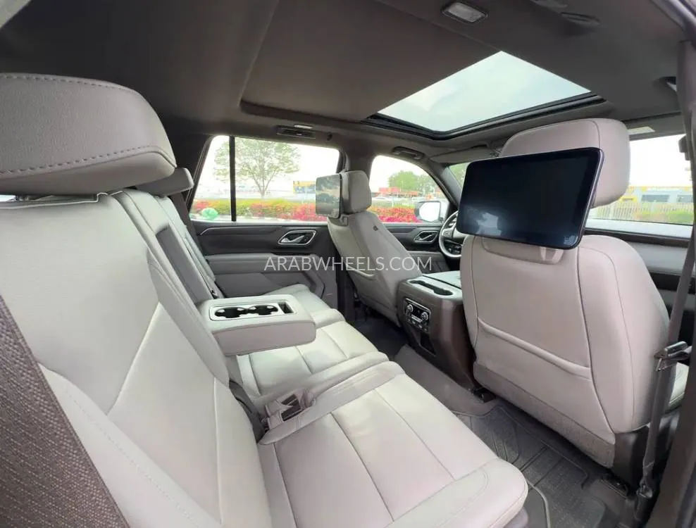 Chevrolet Tahoe 2021 for Sale in Dubai Image-3