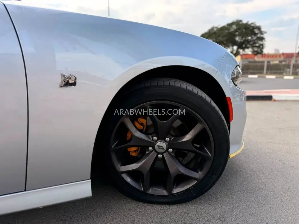 Dodge Charger 2019 for Sale in Dubai Image-6