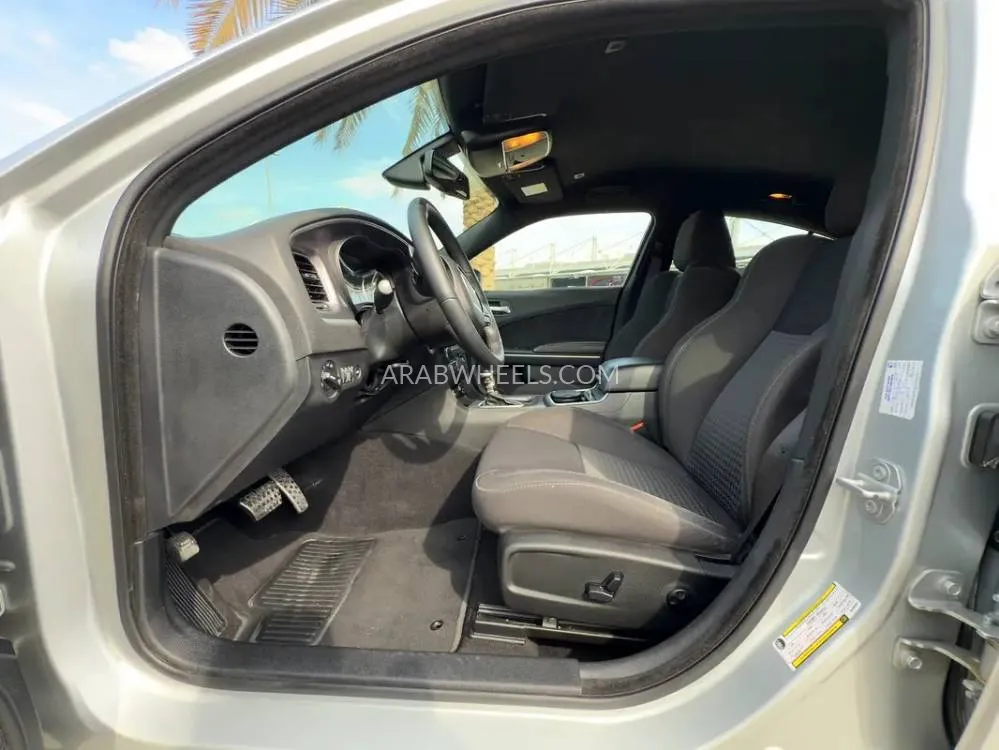 Dodge Charger 2019 for Sale in Dubai Image-9