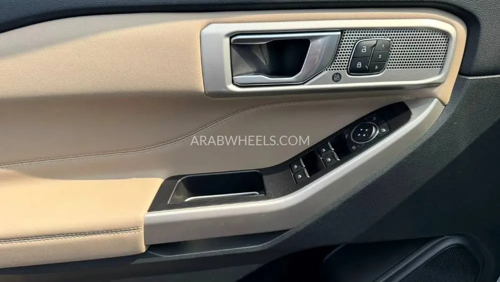 Ford Explorer 2022 for Sale in Dubai Image-12