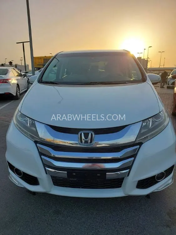 هوندا أوديسي 2019 for Sale in الشارقة Image-14