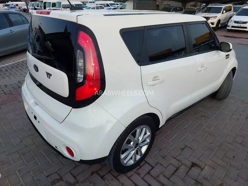 Kia Soul 2018 for Sale in Sharjah Image-17