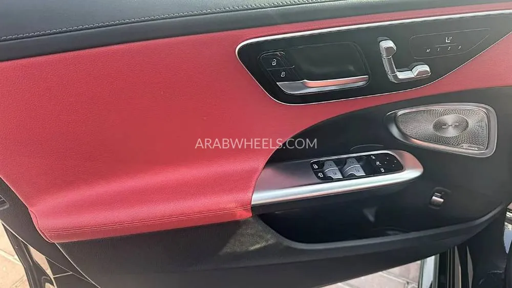 مرسيدس بنز كلاس C 2024 for Sale in دبي Image-2