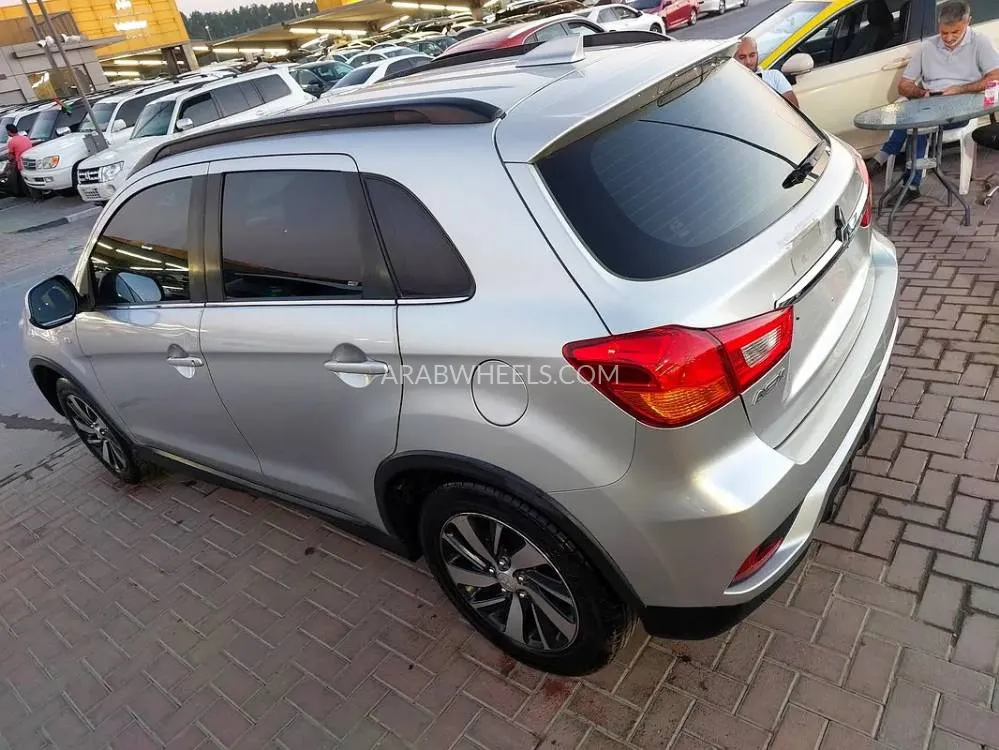 ميتسوبيشي ASX 2018 for Sale in الشارقة Image-15