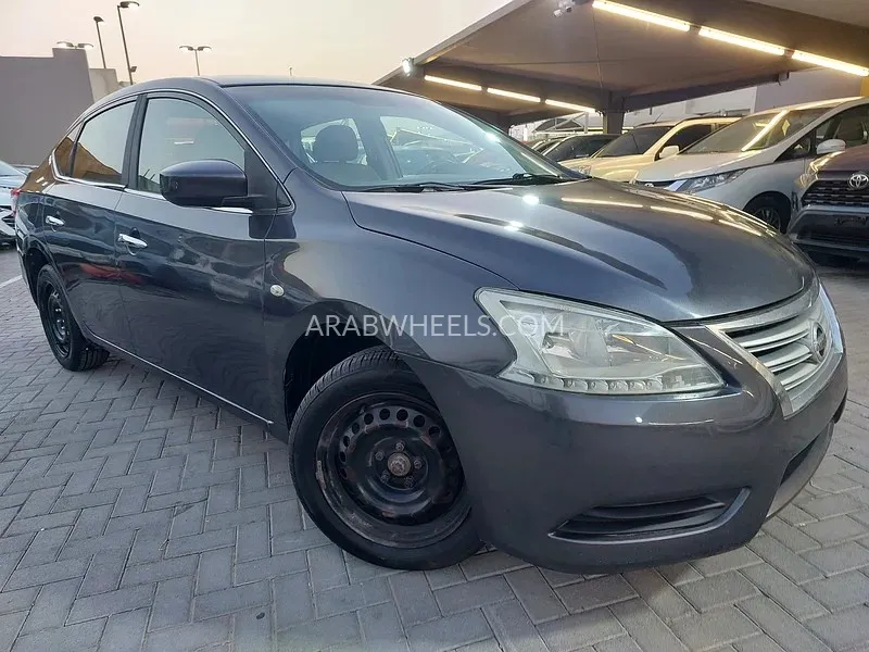 Nissan Sentra 2014 for Sale in Sharjah Image-3