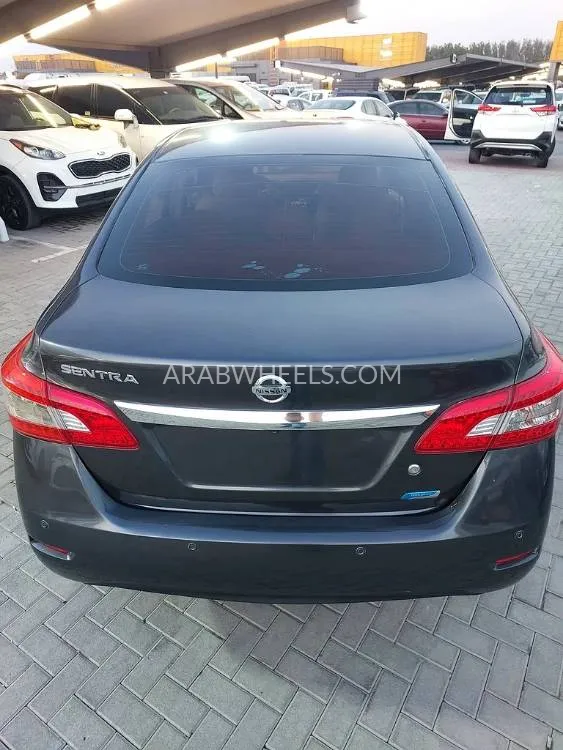 Nissan Sentra 2014 for Sale in Sharjah Image-10