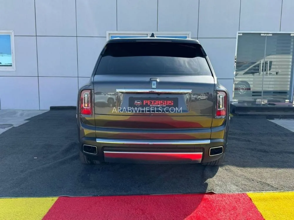 Rolls Royce Cullinan 2019 for Sale in Dubai Image-5