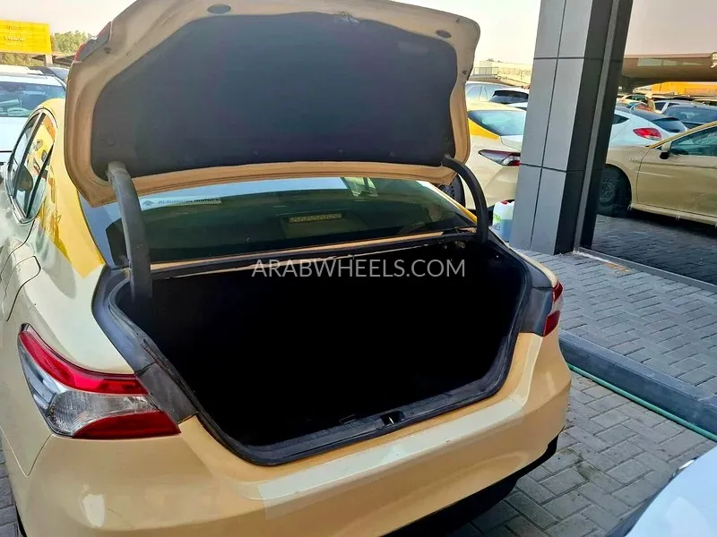 تويوتا كامري 2021 for Sale in الشارقة Image-6