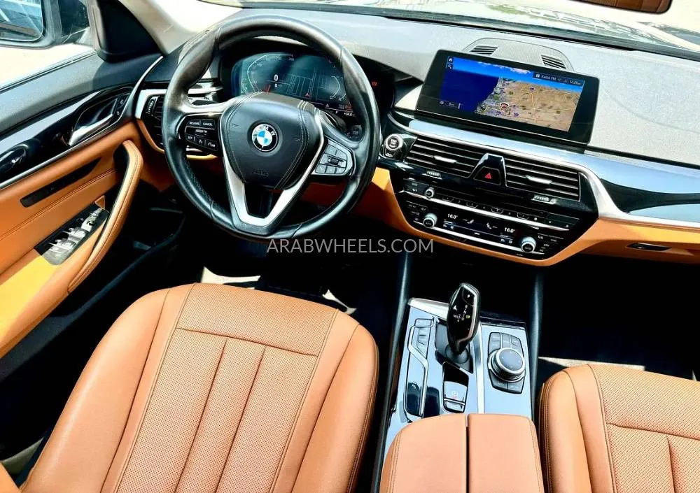 BMW 5 series 2023 for Sale in Sharjah Image-11