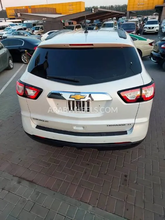 Chevrolet Traverse 2016 for Sale in Sharjah Image-12